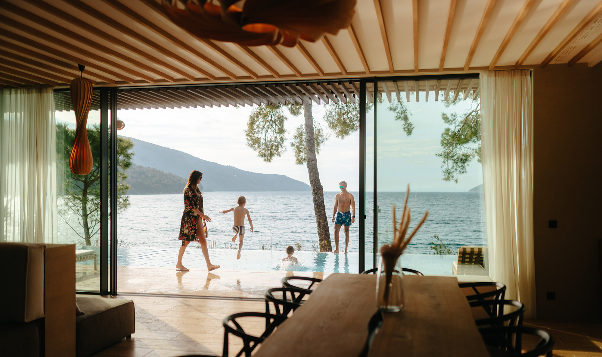 Family Villa Escape